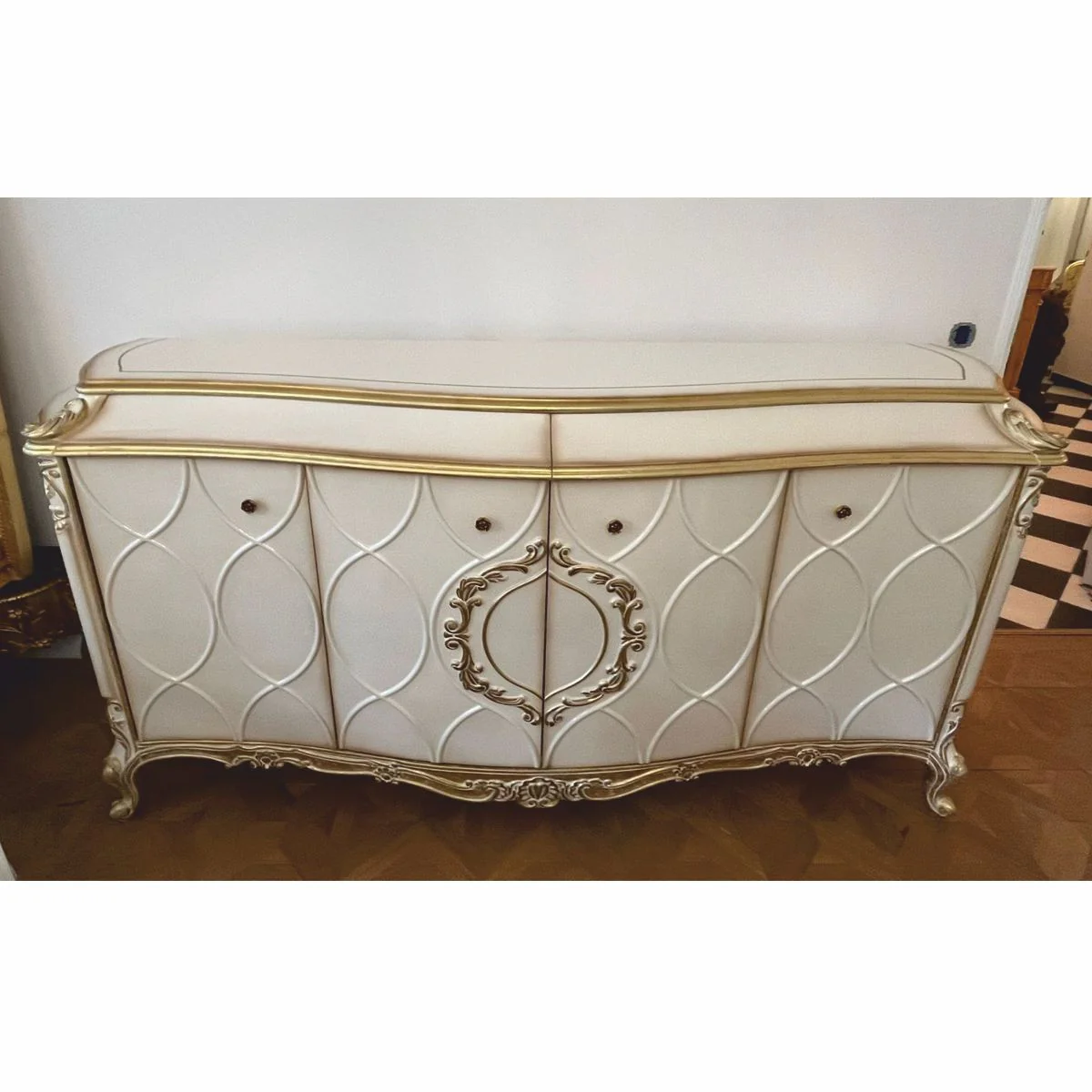 Luxury Baroque Sideboard White / Antique Gold 254 cm - Baroque Furniture